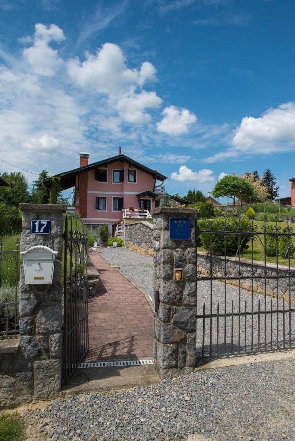 Country House Vrbovcanka Daruvar Exterior foto